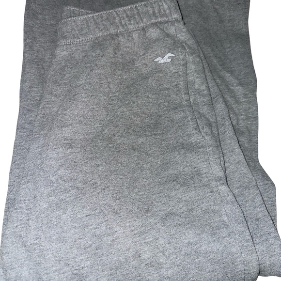 Gray HollisterSweatpants - Picture 2 of 3